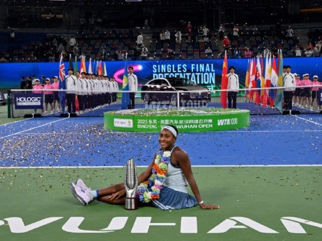 Gauff remonta ante Pegula y se consagra campeona en Wuhan