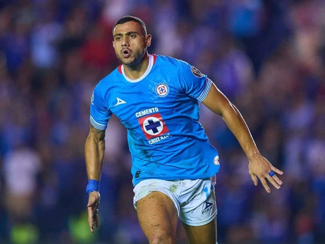 Cruz Azul rechaza oferta de la MLS por Giakoumakis
