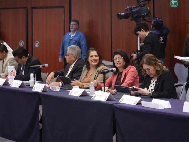 Aprueban en comisiones nueva Ley de Telecomunicaciones y Radiodifusión