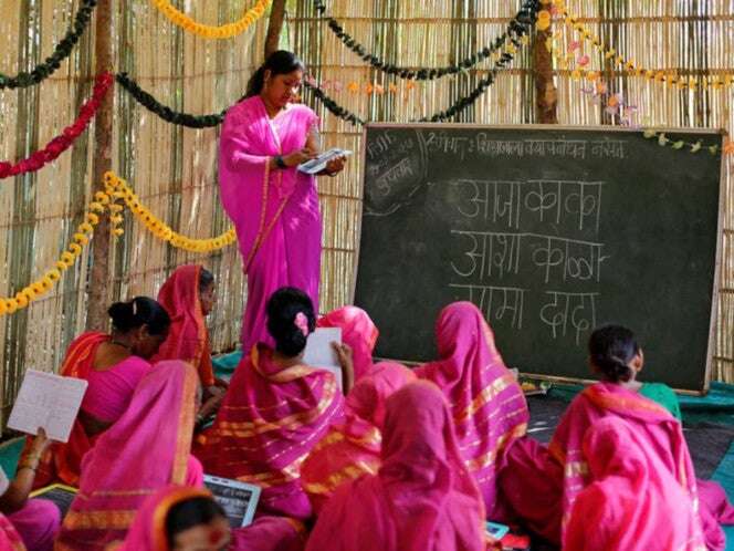 Escuela en India encierra a sus alumnos en 'el agujero'...por no pagar la cuota