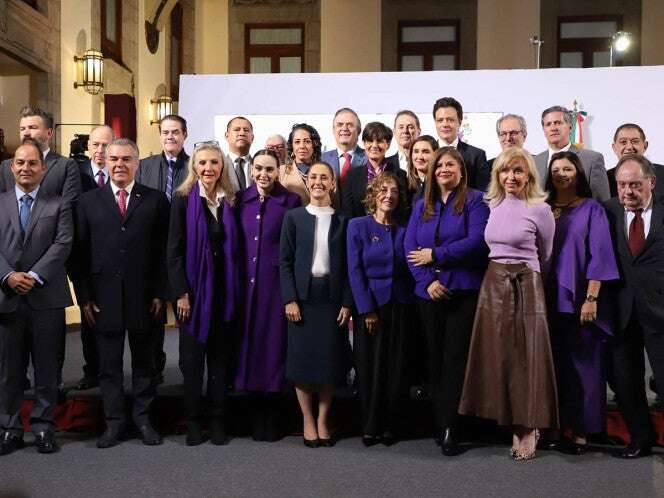 Claudia Sheinbaum apuesta por fortalecer industria en México