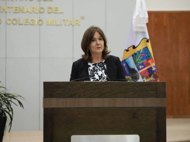 Congreso de Tamaulipas avala prohibir uso de celular en escuelas