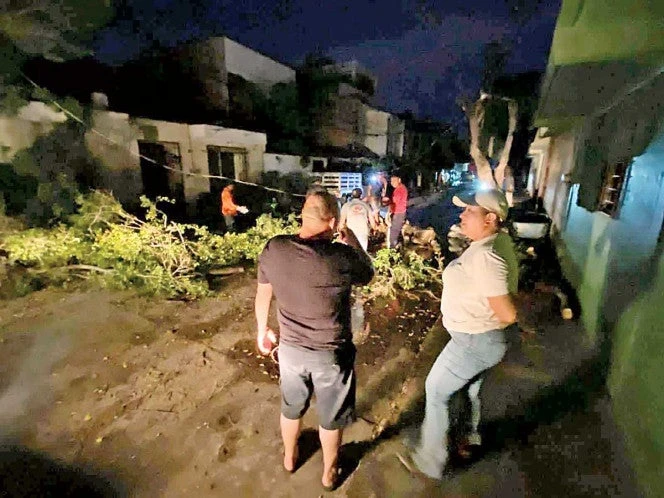 Lluvias le bajan el switch a poblados; siguen sin energía en 20 pueblos
