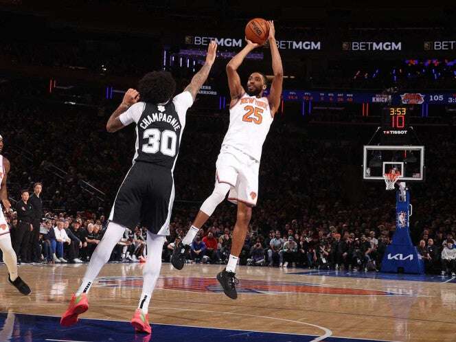 Knicks se imponen frente a los Spurs de Wembanyema