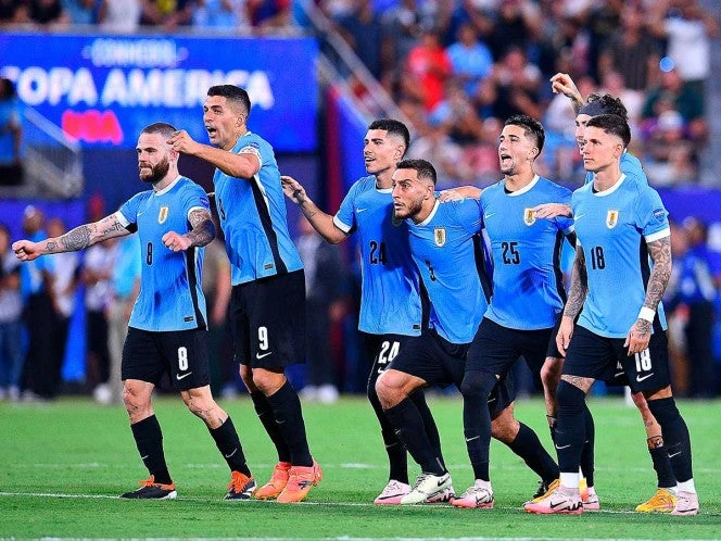 Los convocados de Uruguay para enfrentar al Tri