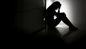 Suicídios representam uma morte em cada cem no mundo, informa OMS