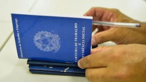 Mercado de trabalho continua mostrando crescimento, avalia BC em relatório