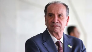 Ex-ministro Aloysio Nunes anuncia saída do PSDB