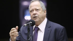 Moraes cobra explicações de Chiquinho Brazão por descumprimento de tornozeleira e ameaça com nova prisão