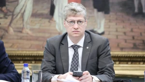Van Hattem acusa Moraes de trair princípios democráticos que defendia em 2017