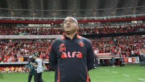 “Se aventa minha saída há dois meses”, disse técnico do Internacional