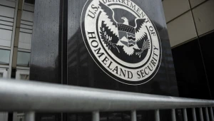 Agora é oficial: imigrante que não portar o Green Card poderá ser multado nos EUA