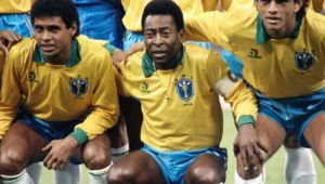 Reis da taça: quem é o único jogador de futebol a ganhar três vezes a Copa do Mundo?