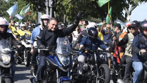 Bolsonaro deve participar de ‘última motociata de sua vida’ nesta terça-feira, dizem aliados