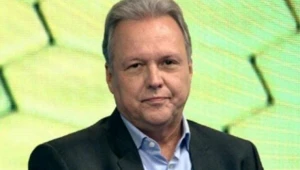 Renato Maurício Prado critica jogador e postura do Flamengo contra o Grêmio: ‘Sem motivo’