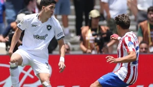 Nottingham Forest contrata zagueiro Jair Cunha, ex-Botafogo