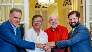 Às vésperas de reunião em Santiago, Lula e mais quatro presidentes progressistas lançam carta em defesa da democracia
