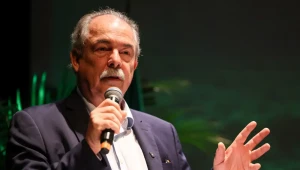 Brics são inovação diplomática extraordinária, a vanguarda do Sul Global, diz Aloizio Mercadante