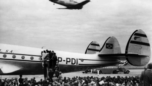 Chegada da seleção de 1958 com o título mundial causou comoção no Brasil