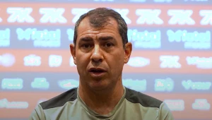 AO VIVO: assista a coletiva de Fábio Carille, técnico do Vitória