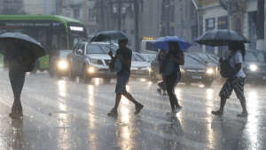 Inmet emite alerta de perigo para chuvas intensas em São Paulo e mais 9 Estados