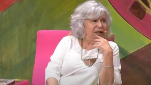 Alice Ruiz é aplaudida de pé na Flip em mesa que celebrou poetas mulheres