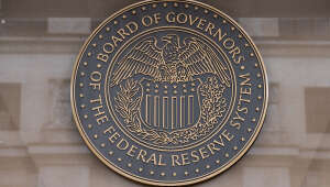 Federal Reserve prevê redução gradual da taxa de política ao longo de 2025