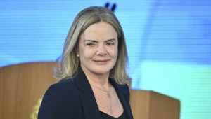 Gleisi Hoffmann afirma que sanções impostas pelos EUA não passam de uma chantagem de Trump