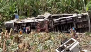 Acidente com trio elétrico em Pernambuco deixa três mortos e seis feridos