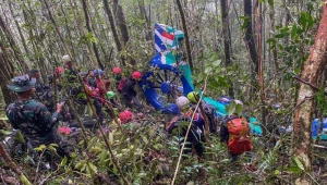 Brasileiro está entre ocupantes de helicóptero que caiu e pegou fogo na Indonésia