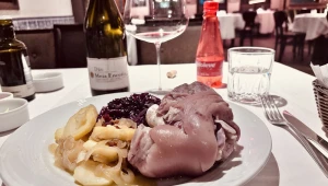 Joelhon de porco vai bem com vinho? Saiba mais sobre a culinária alemã e suas harmonizações