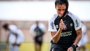 Paulista Feminino: Corinthians vence Santos por 1 a 0 e se isola ainda mais na liderança