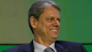 TJ-SP derruba liminar e Tarcísio pode contratar PMs para escolas cívico-militares