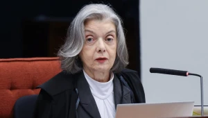Cármen Lúcia vota por responsabilização das redes e diz que ‘não se pode naturalizar a morte em nome da liberdade’