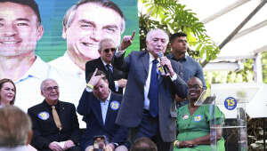 Michel Temer nega que será vice de Bolsonaro em 2026