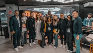 Evento pré-jogo entre Brasil x Japão debate futebol, mulheres em campo e sustentabilidade