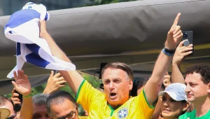 Bolsonaro fala em pacificação, faz críticas sem nominar ninguém e nega plano de golpe