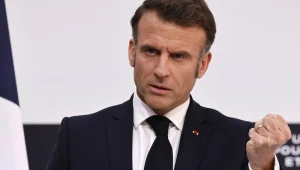 Macron expulsa 12 diplomatas argelinos e convoca embaixador em meio a tensão entre países