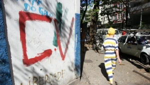 PoderData: 53% dos brasileiros aprovam EUA classificarem PCC e CV como terroristas