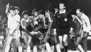 Farsa envolvendo o goleiro Rojas, do Chile, marcou as Eliminatórias da Copa de 1990