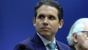 Hugo Motta conversa com Lula, Bolsonaro e STF para tentar resolver impasse do PL da Anistia