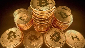 ‘Na alegria ou na tristeza’: até quando o bitcoin cai essa ferramenta que opera criptomoedas pode lucrar