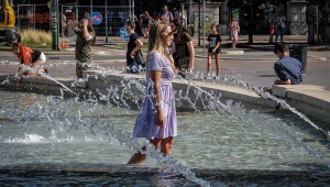 Com metade do sul do país em alerta vermelho, Portugal registra temperaturas de 44°C