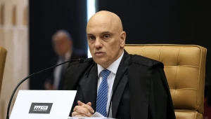 Moraes nega pedido de Filipe Martins para circular sem restrições por Brasília