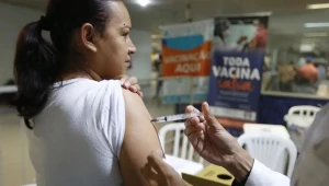 Prefeitura de São Paulo inicia campanha de vacinação em CEUs neste sábado