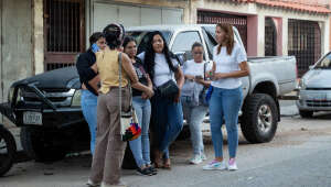 Venezuela liberta quase 100 manifestantes presos nos protestos realizados após a eleição