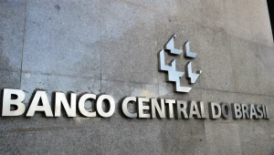 Fluxo cambial tem saldo negativo de US$ 16,8 bilhões em 2025, aponta Banco Central