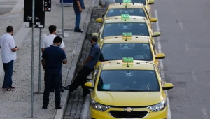 Polícia do RJ investiga suposto envolvimento de taxistas com tráfico