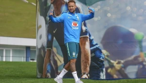 Lesionado, Neymar não viajará a Cleveland com a Seleção