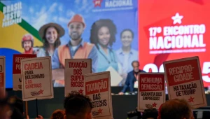 Governo resiste em abandonar discurso anti-Trump e pode dificultar diálogo com os EUA